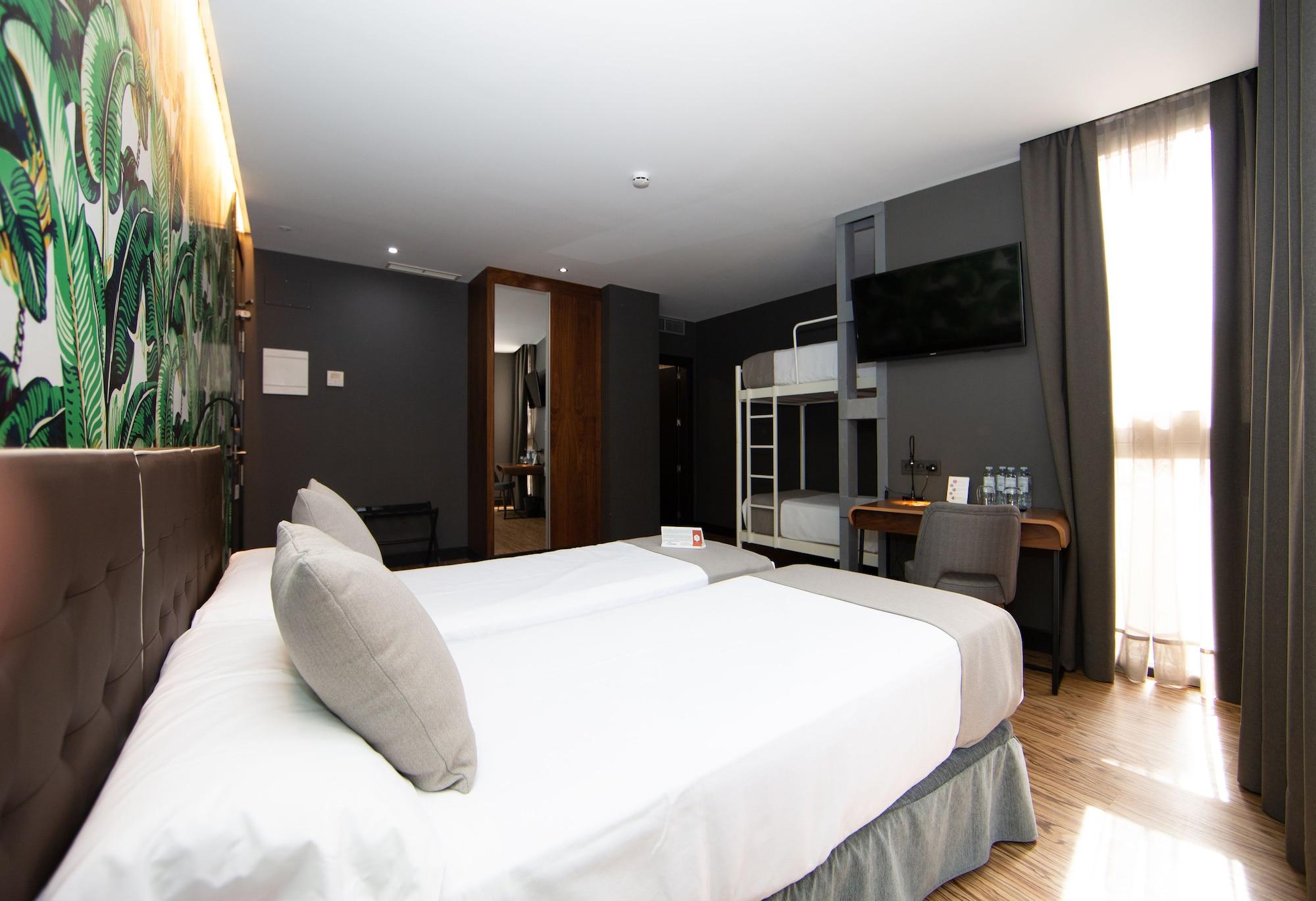 Malaga Premium Hotel Ngoại thất bức ảnh